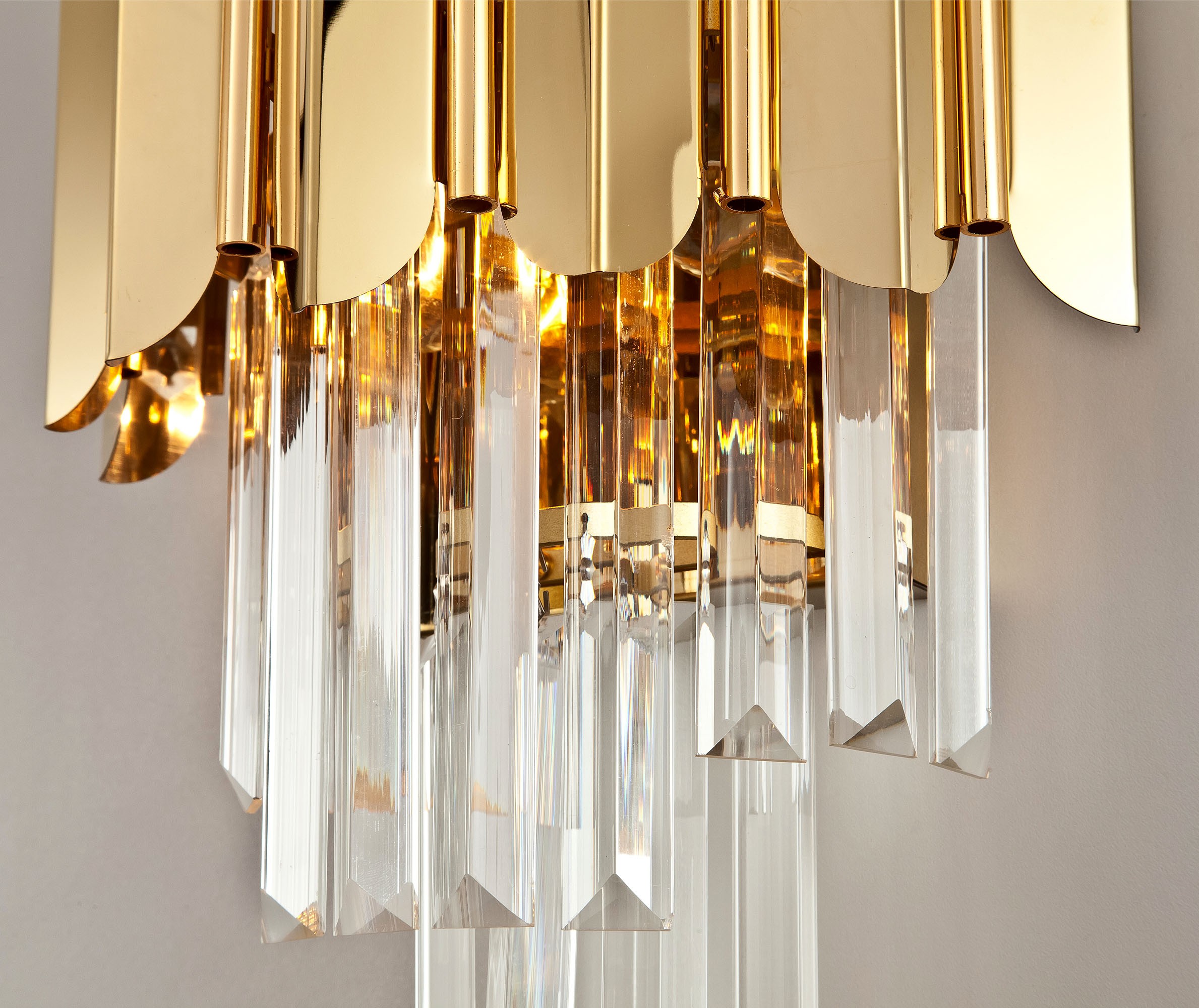 Стильный свет | MODELUX официальный сайт | Люстры бра торшеры купить от ...