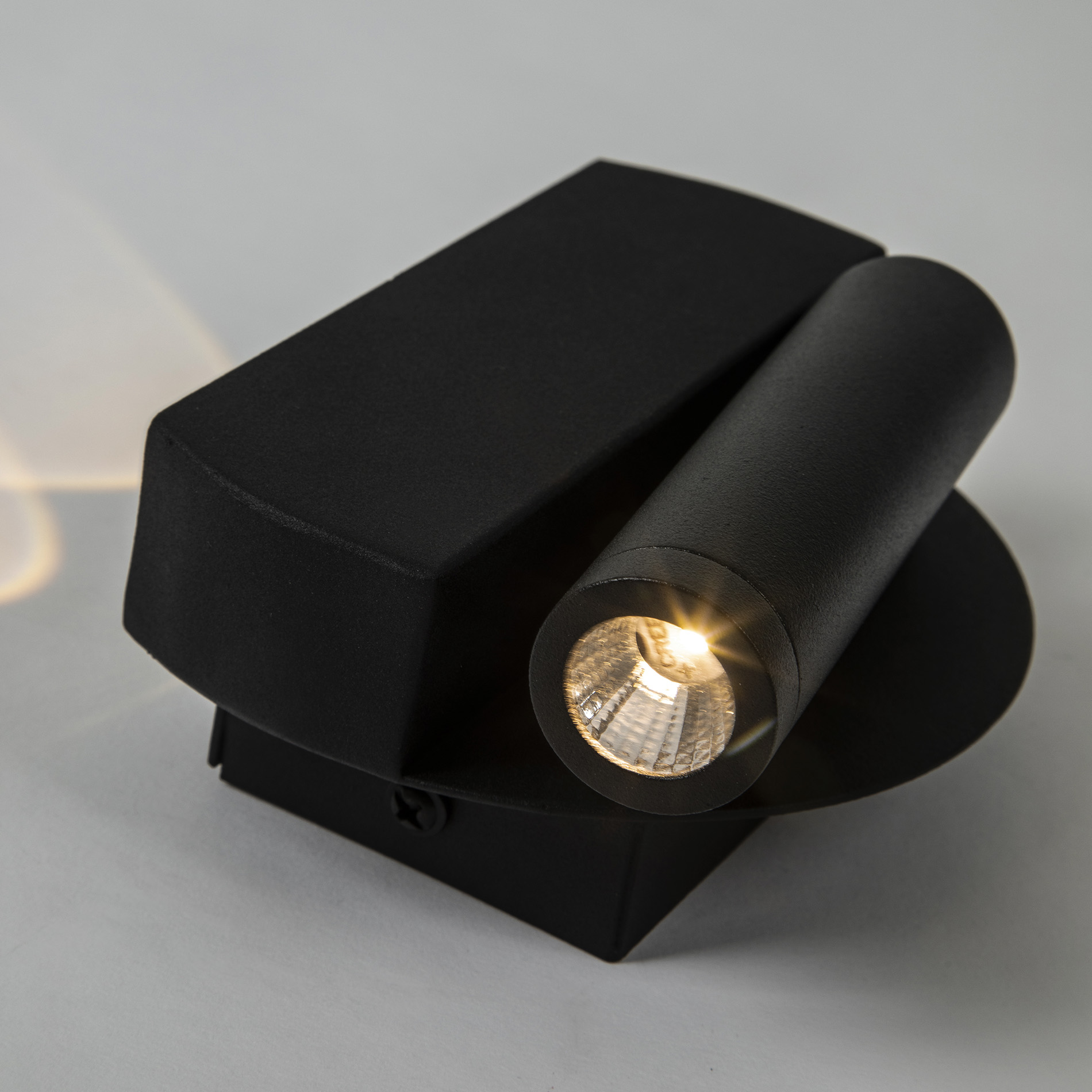 L8107-3 BK (3).jpg