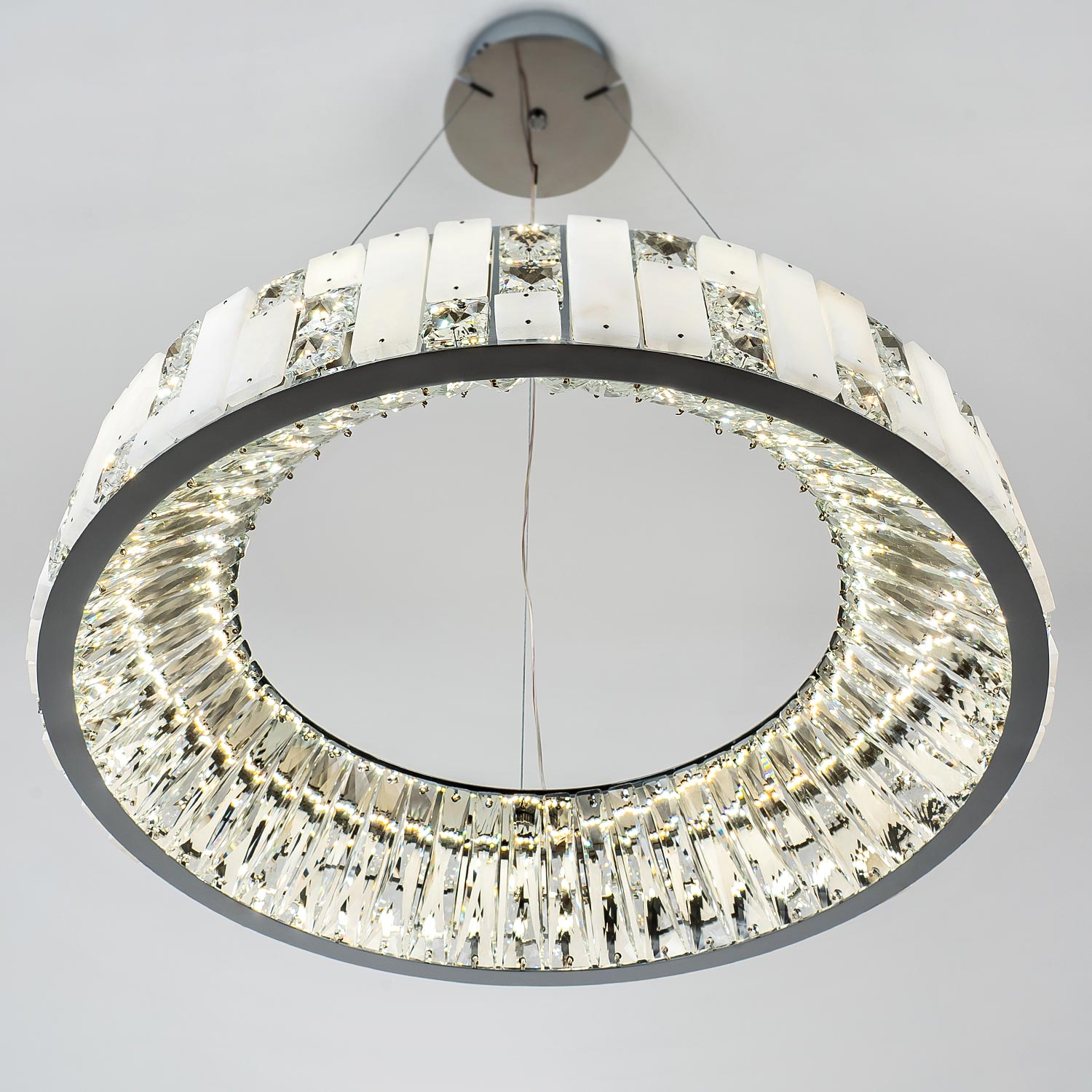 ML.6988.600P-CR-(9).jpg