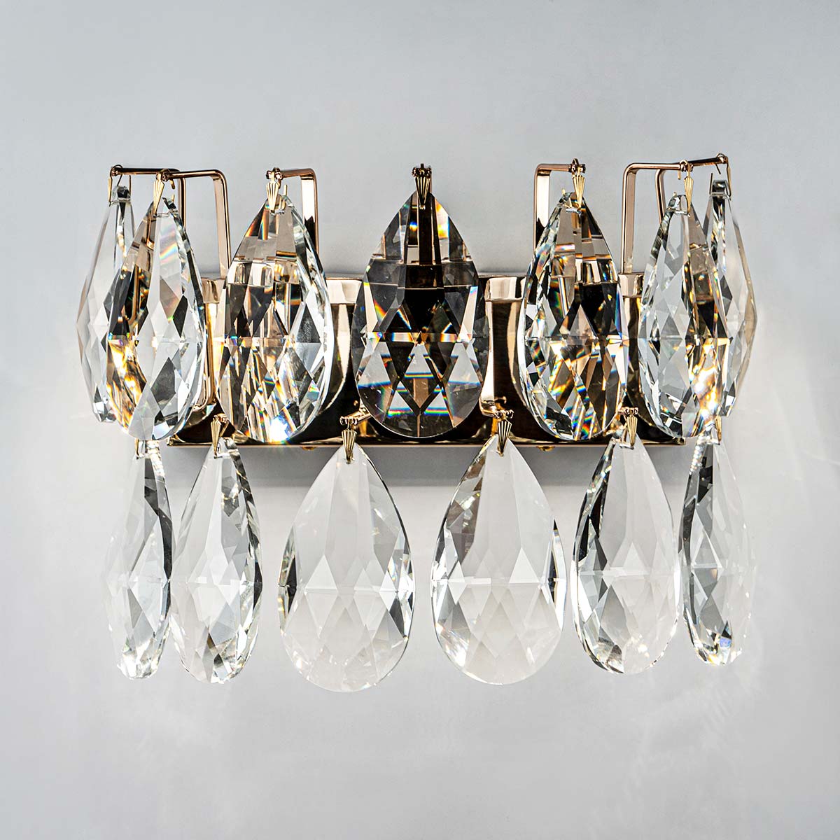 ML.6900.300-GD-(2).jpg