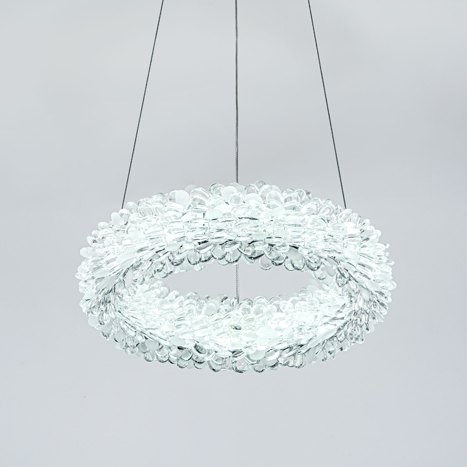 MS.5002.300-CR-(3).jpg