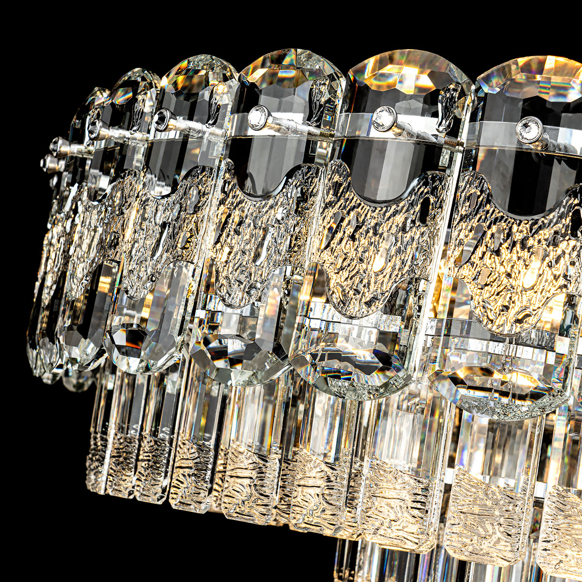 ML.7092.600 CR (6).jpg