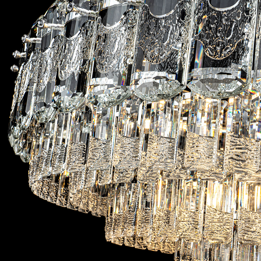 ML.7092.800 CR (6).jpg