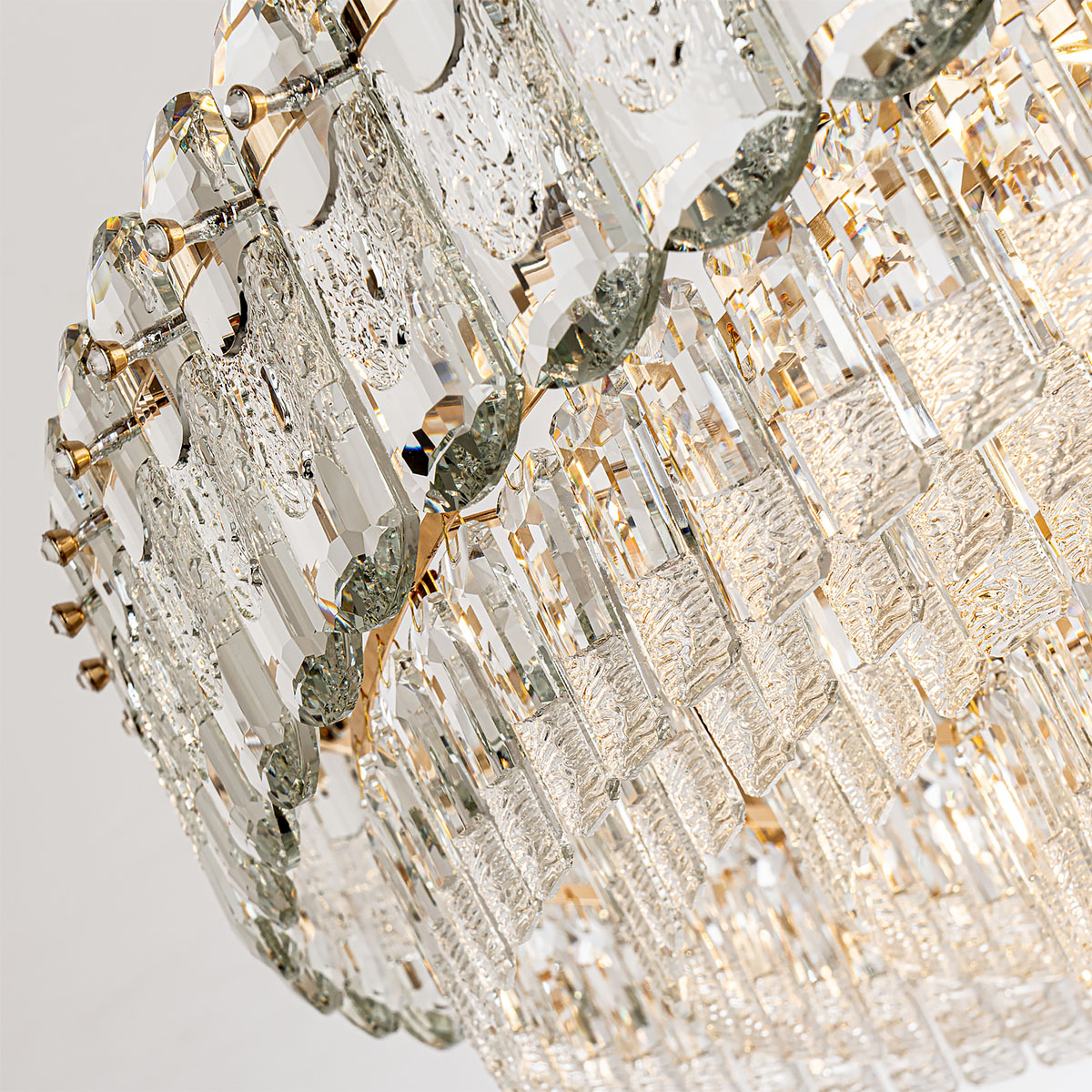 ML.7092.1000 GD (7).jpg