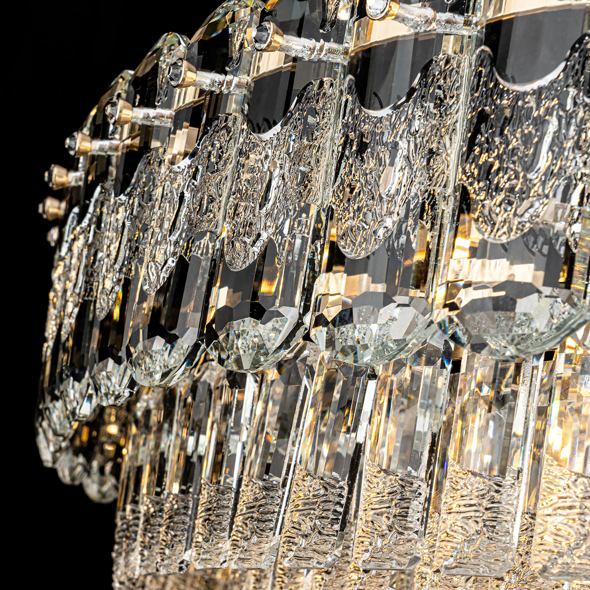 ML.7092.1000 GD (4).jpg