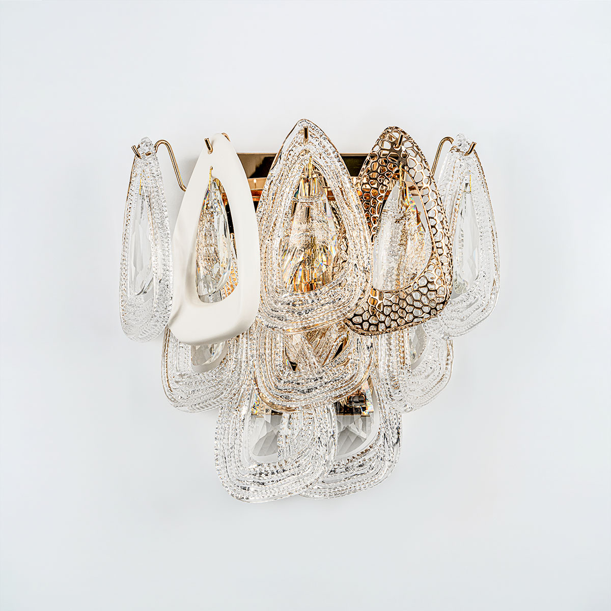 ML.6775.305 GD (3).jpg