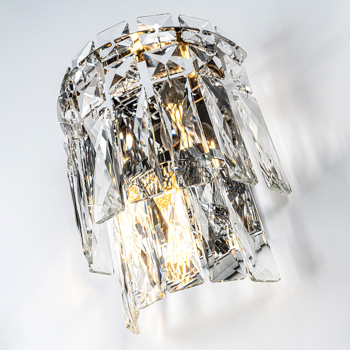 ML.7084.230 CR (4).jpg