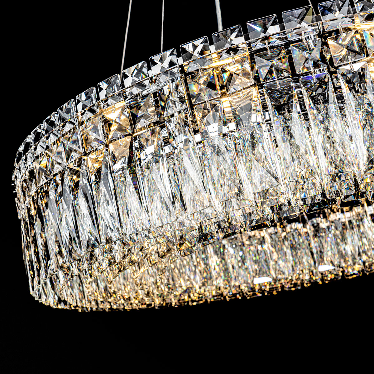 ML.7084.800 CR (4).jpg