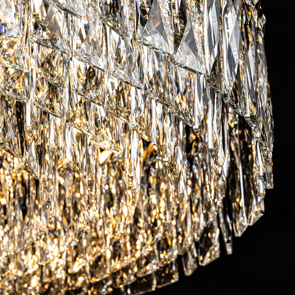 ML.7084.800 GD (5).jpg