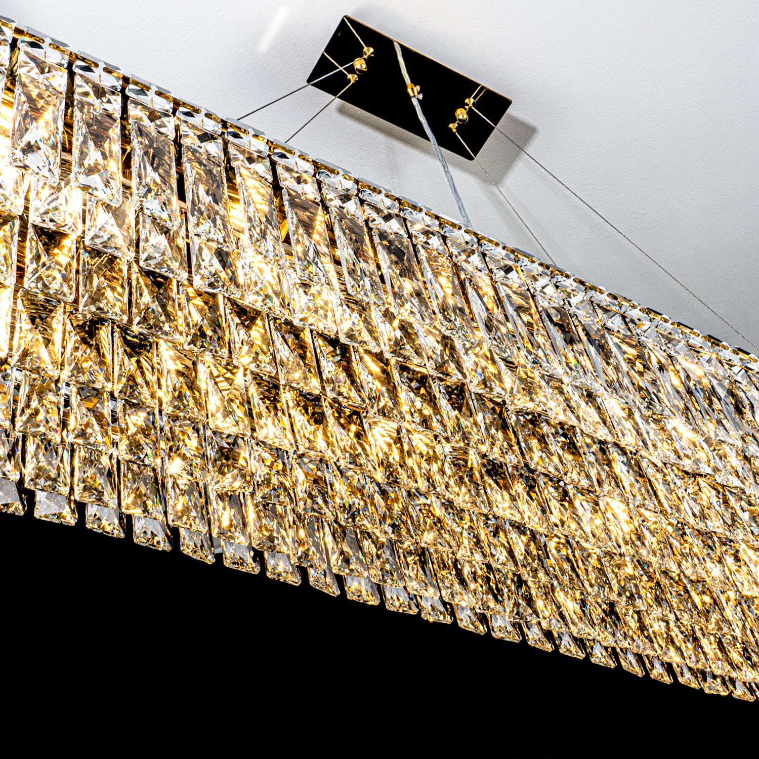 ML.7084.1200 GD (4).jpg