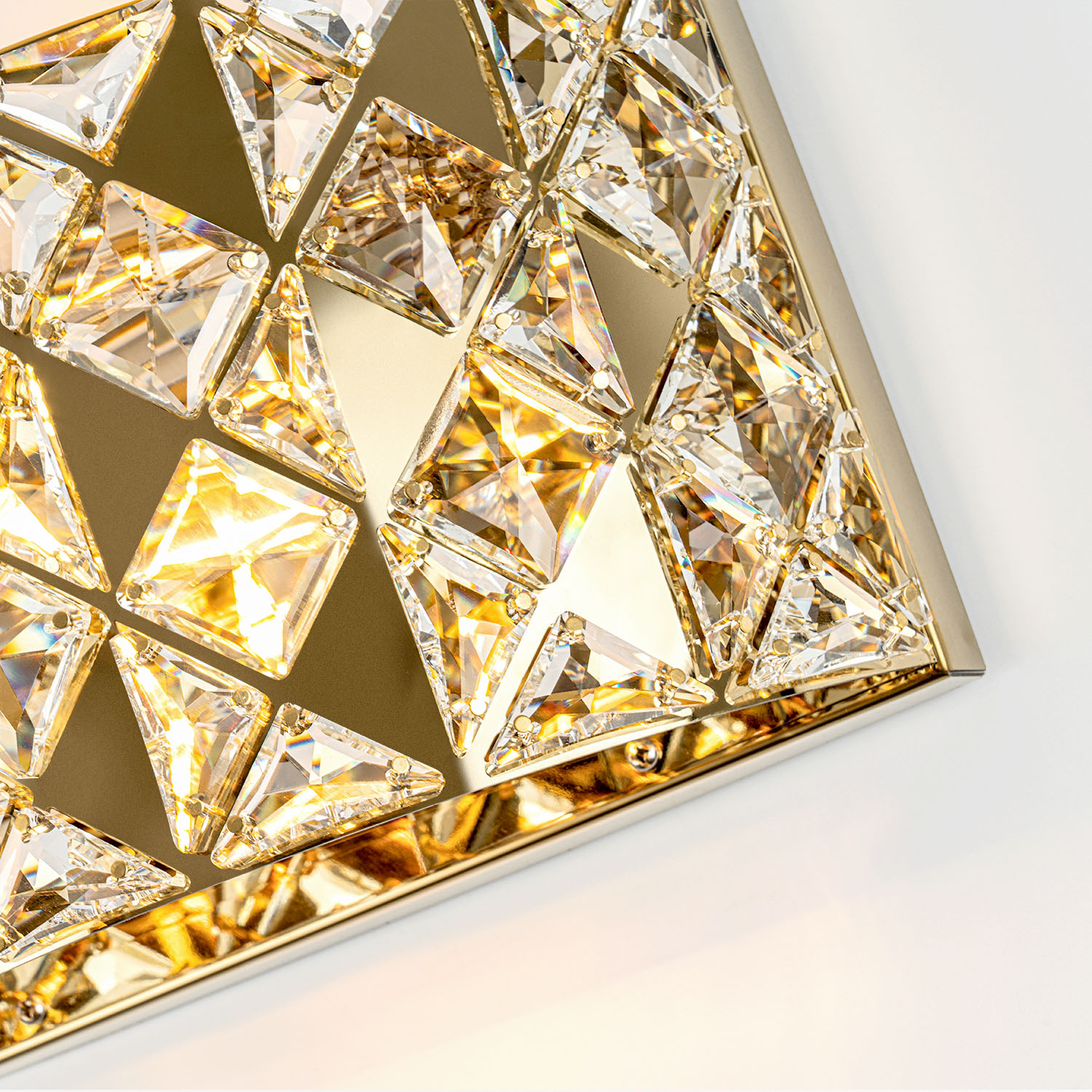 ML.335.260 GD (4).jpg