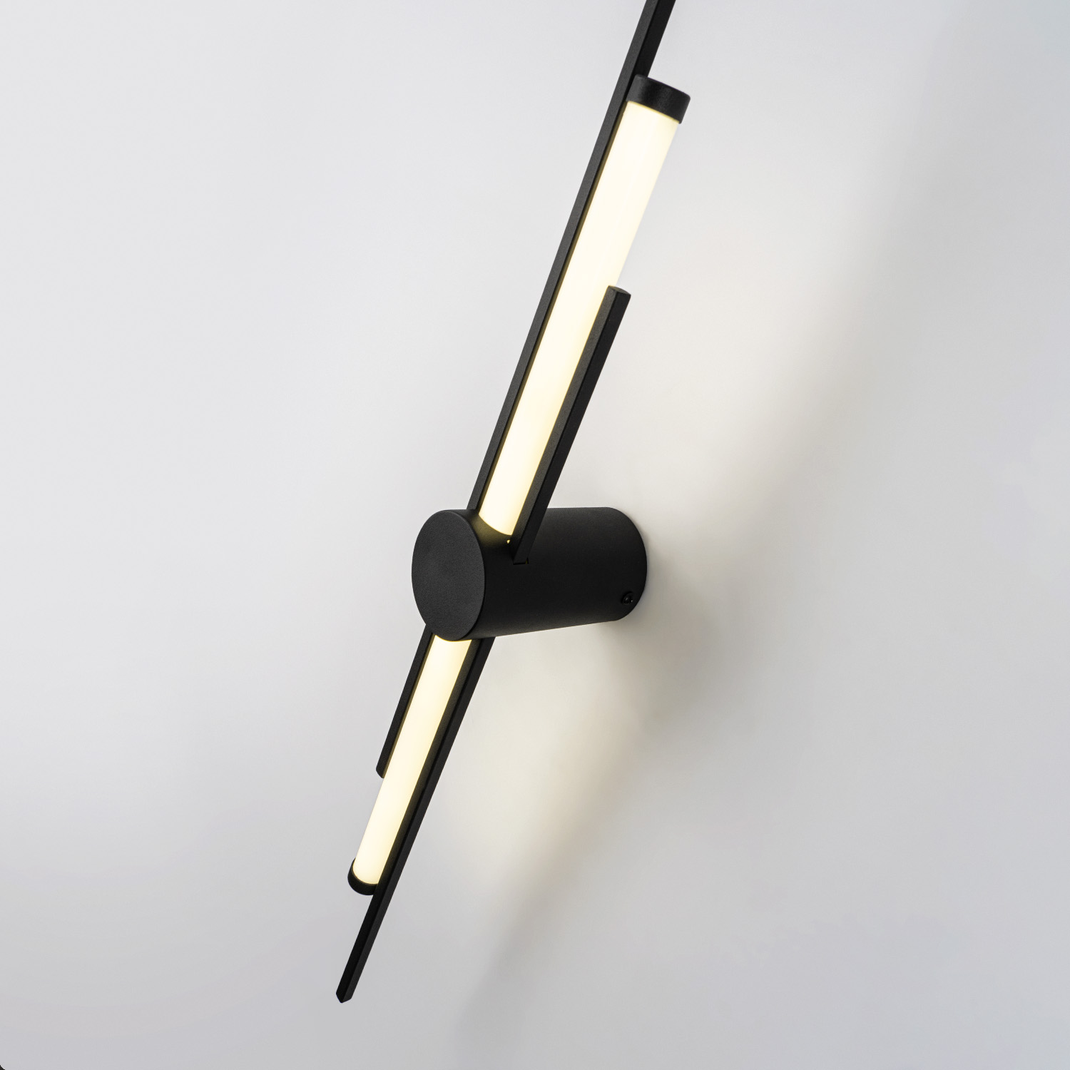 ML.726.600 BK (4).jpg