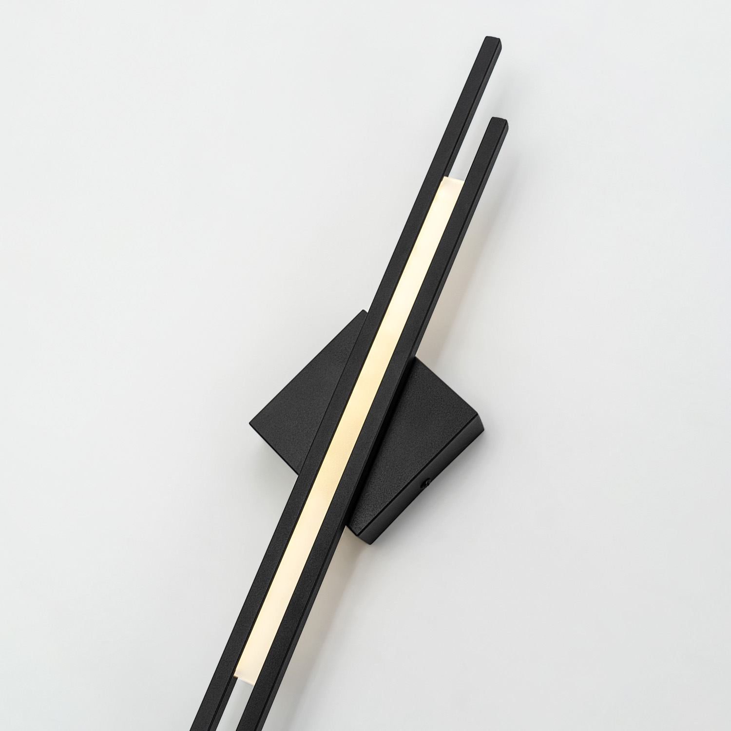 ML.728.580 BK (8).jpg