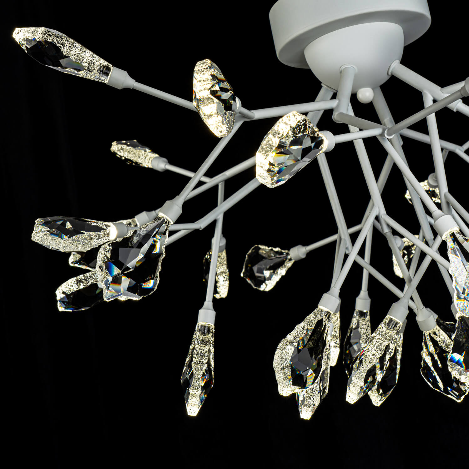 ML.6668.650 WH (3).jpg